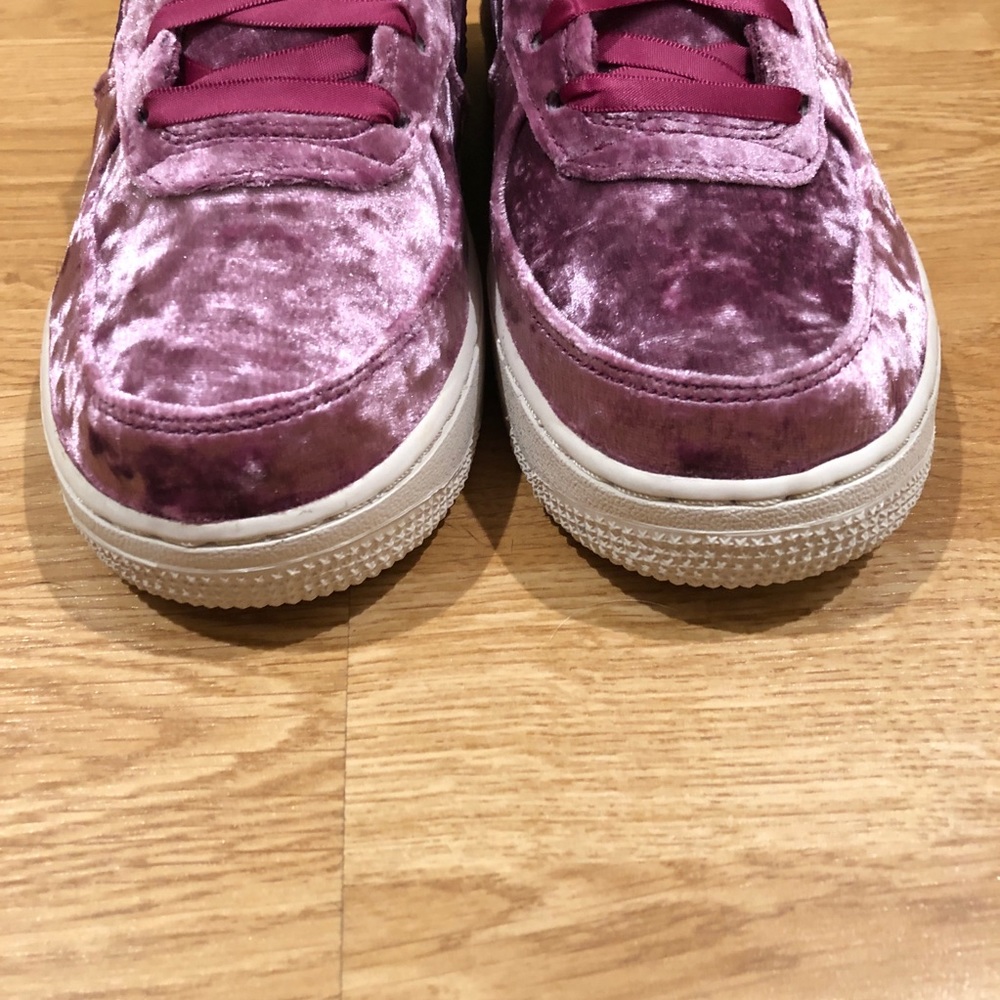 Nike Air Force 1 Purple Velvet NEW - Picture 6 of 7